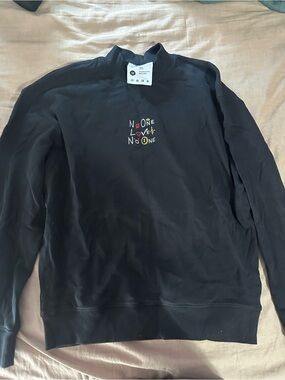 Shellcorp Black 'No One Loves No One' Embroidered Crewneck Sweater